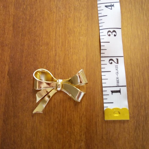 Vintage Coro Signed Looping Bow Brooch c 1950's-1960's - Picture 1 of 1